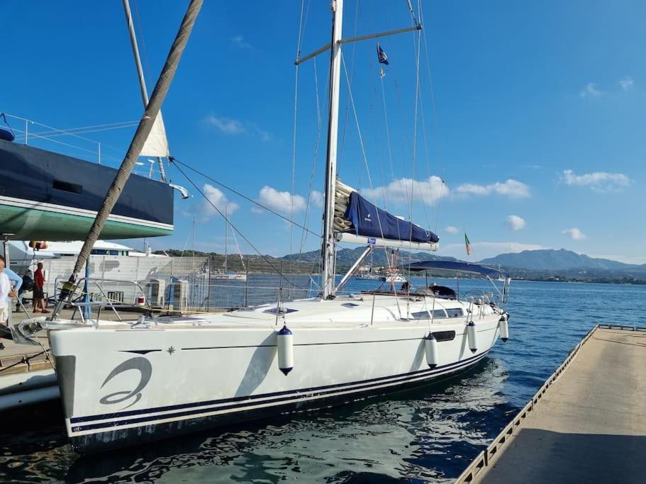 Отель Velero Monia Валенсия Экстерьер фото